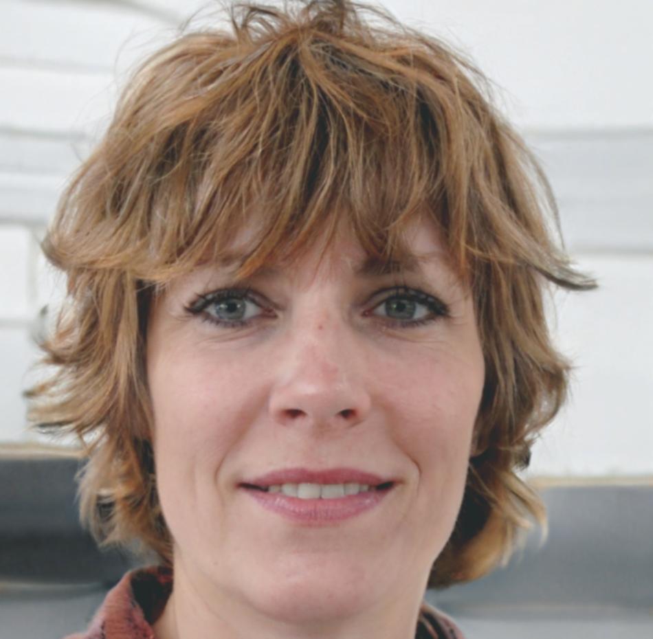 Carmen Ruiz, especialista en análisis financiero